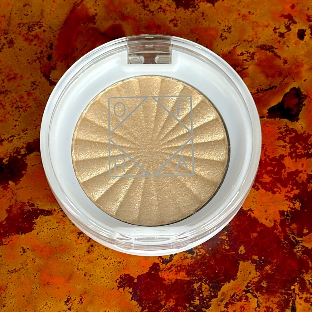 🆕 OFRA Highlighter ☀️ Star Island (Warm Ivory).14OZ - Picture 4 of 7